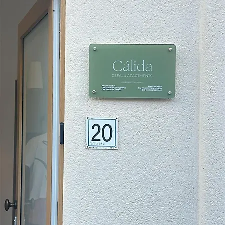 Calida アパート *